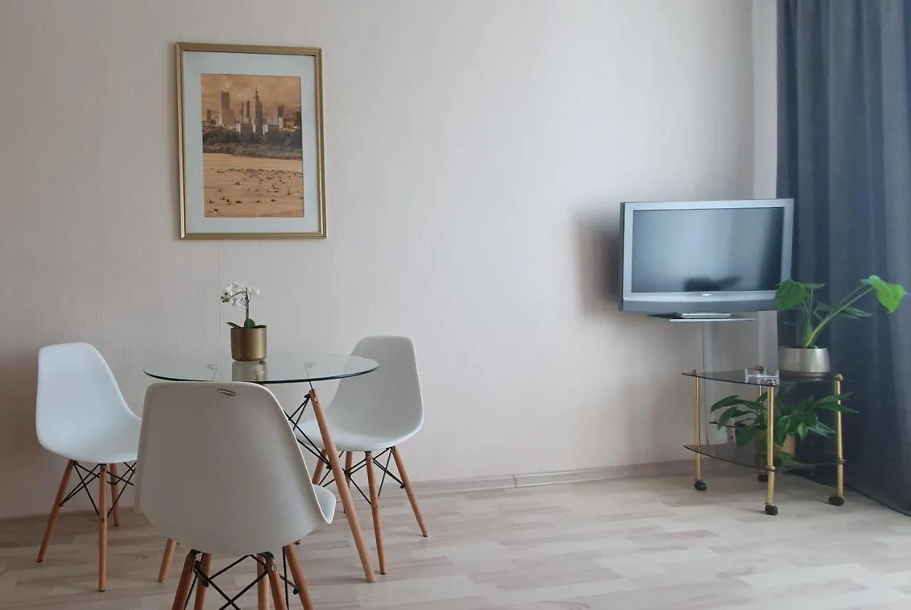 Better Place Varso Center 0*, Βαρσοβία